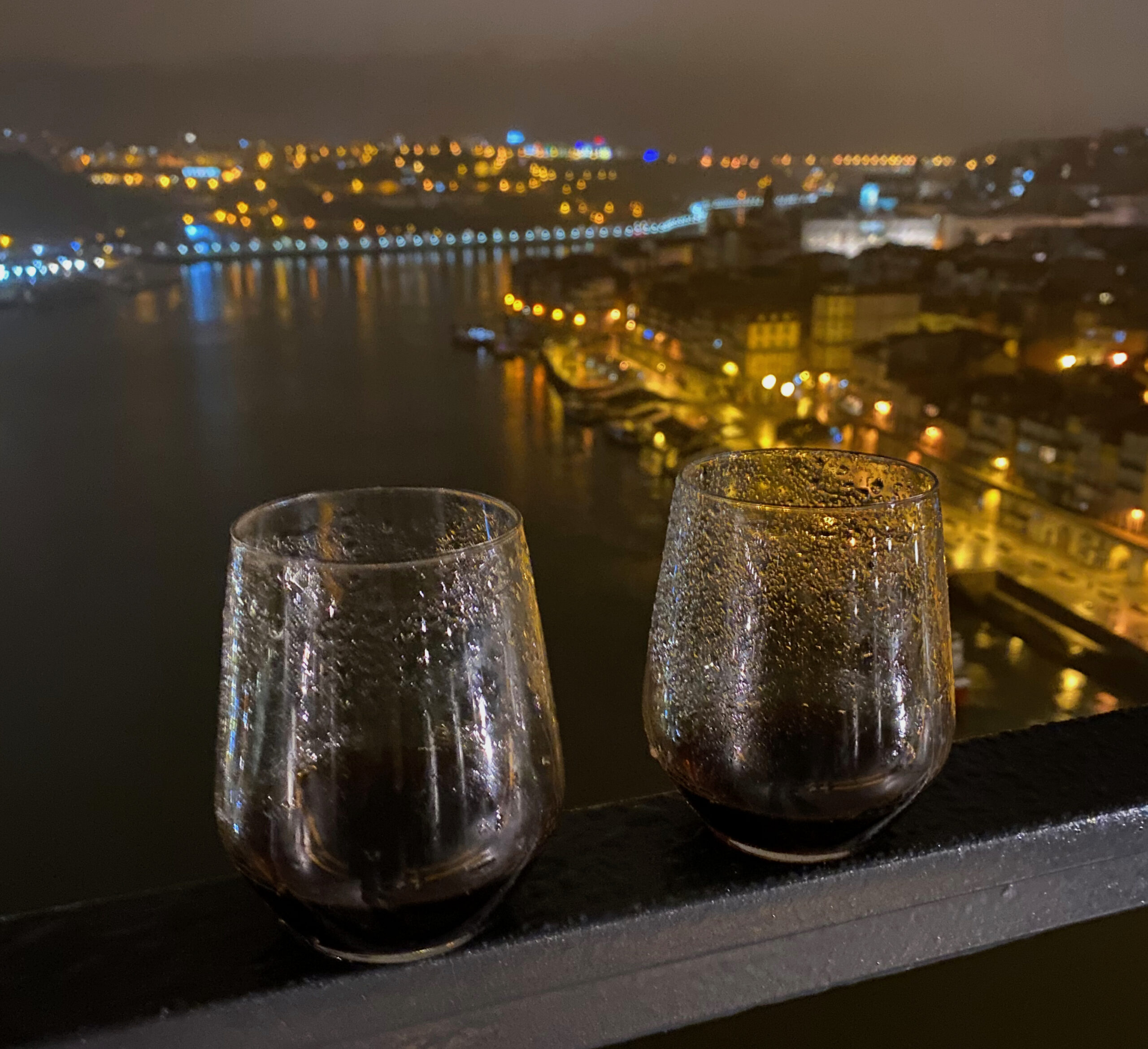 Бухать и трахаться